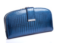 Jennifer Jones rounded blue lacquered women's wallet