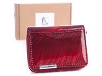 Jennifer Jones small blood red women's lacquered zip wallet
