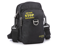 Small lightweight men's bag for essentials Black