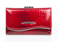 Jennifer Jones Women's lacquered wallet with tinsel red