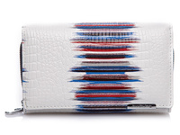 Jennifer Jones women's white wallet with blue patterns
