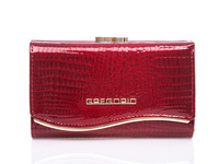 Gregorio Women's red lacquered wallet with gold hardware