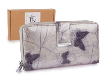 Jennifer Jones Duży srebrny portfel damski z tłoczonymi motylkami RFID lakierowany