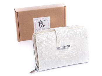 Jennifer Jones white pearl lacquered women's wallet with RFID protection