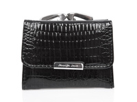 Jennifer Jones Mały czarny portfel damski lakierowany na bigiel