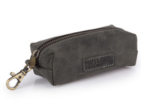 Czarna saszetka na klucze ze skóry naturalnej z karabińczykiem WILD