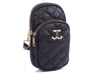 Mała torebka damska saszetka pikowana wizytowa czarna ze złotymi okuciami