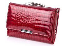 Jennifer Jones Średni czerwony portfel damski lakierowany