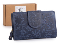 Duży portfel damski skórzany szyty ręcznie z kwiatowym wzorem granatowy